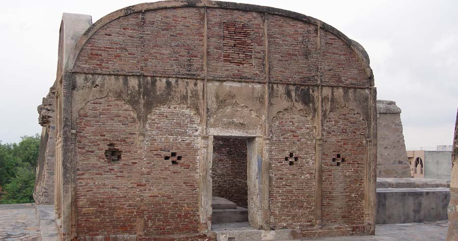 Obelisk Commemorated to the Third Battle of Panipat